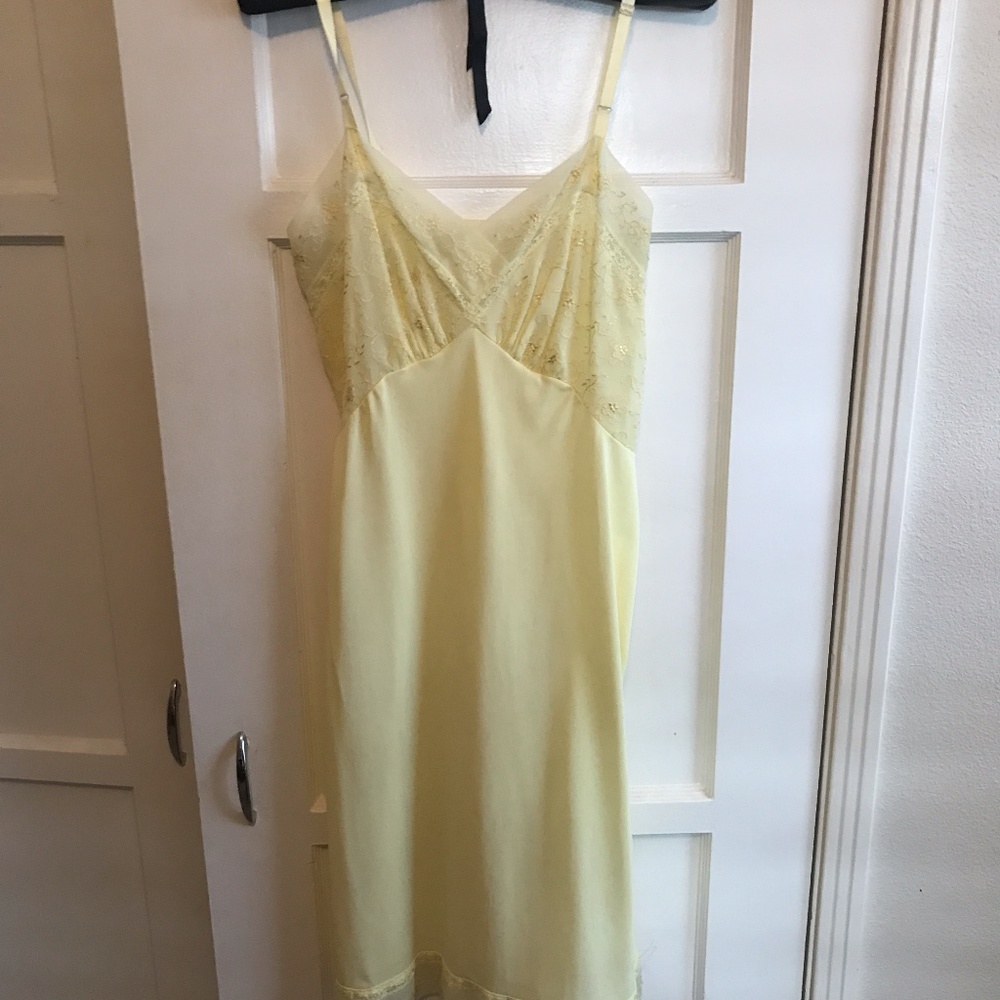 Vintage slip